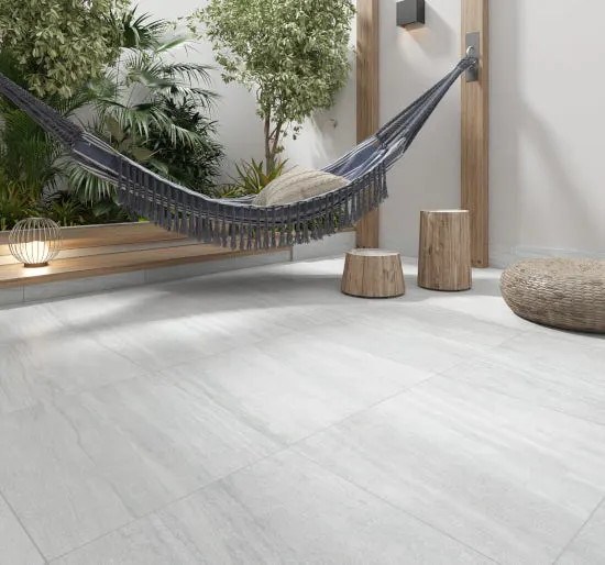 Ambiente com Travertino CZ 81HD RT